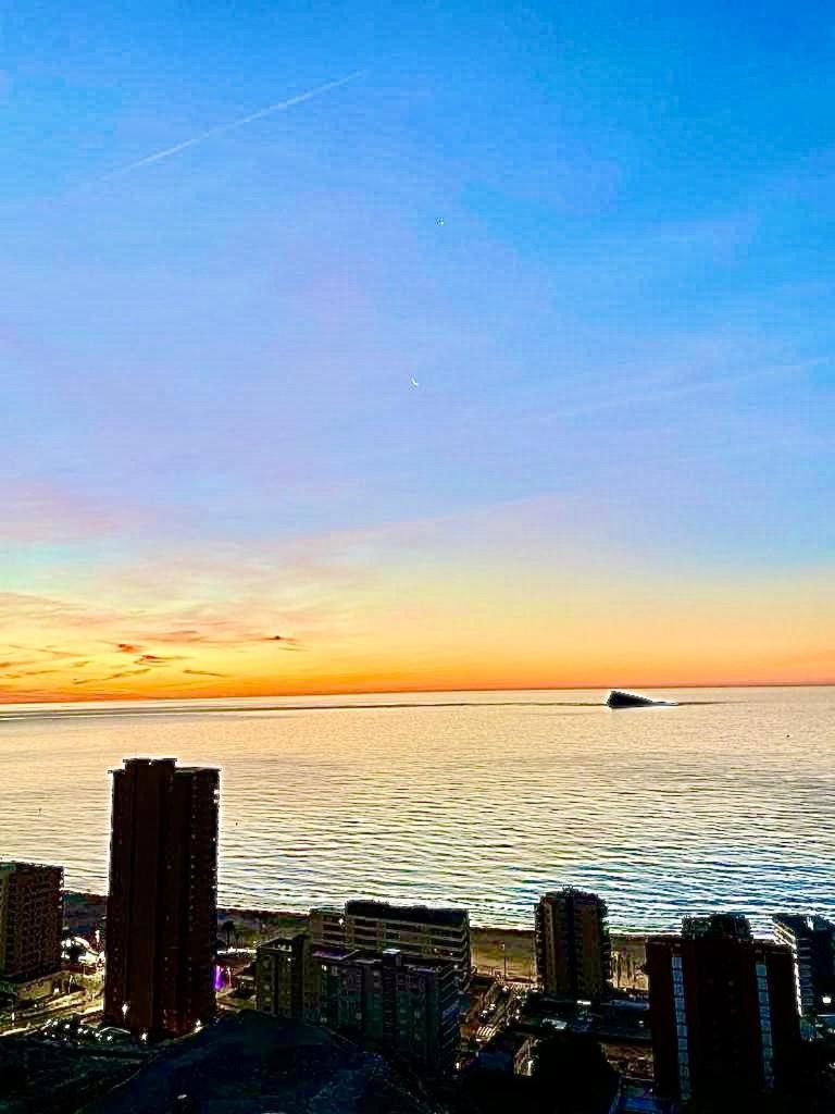 Sky Intempo Resort & Spa Benidorm Apartment المظهر الخارجي الصورة